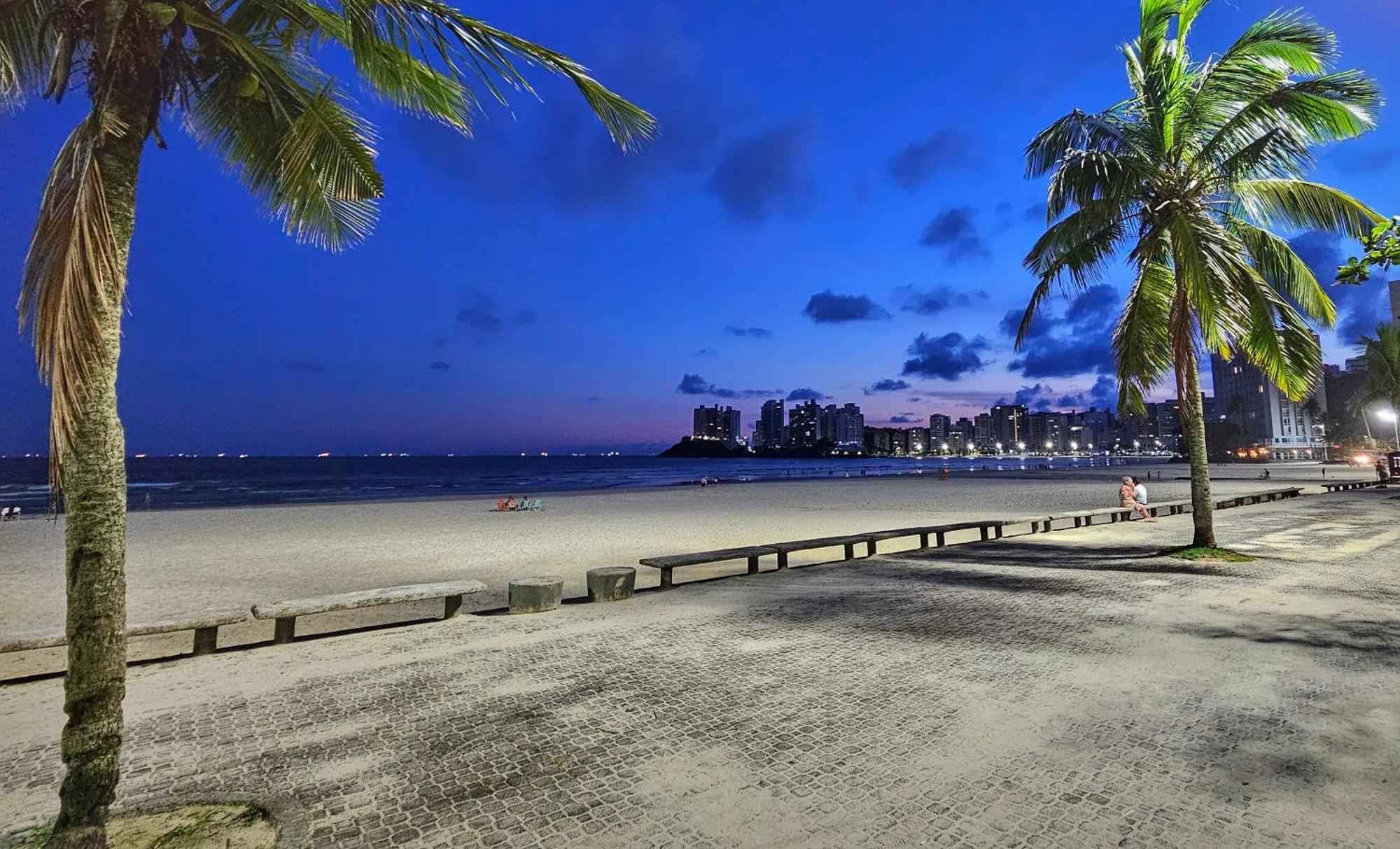 Apartamento Lindo Ap - Praia das Pitangueiras Guarujá Exterior foto